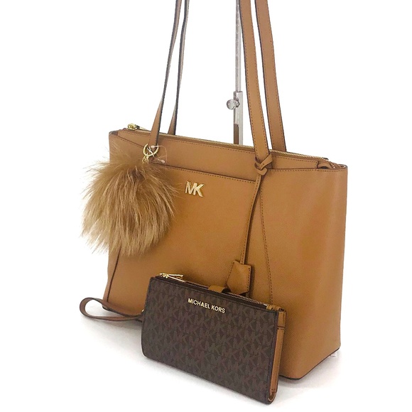 3PCS Michael Kors Maddie Medium Tote Wallet Charms - Picture 2 of 8